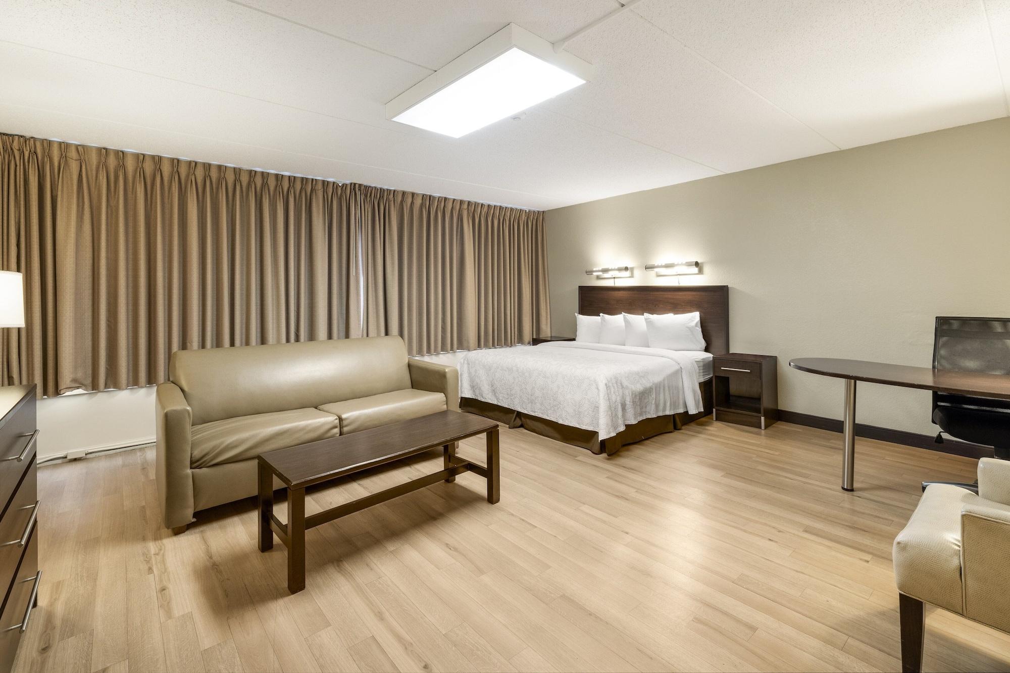 Red Roof Inn Plus+ Boston - Woburn/ Burlington Eksteriør billede