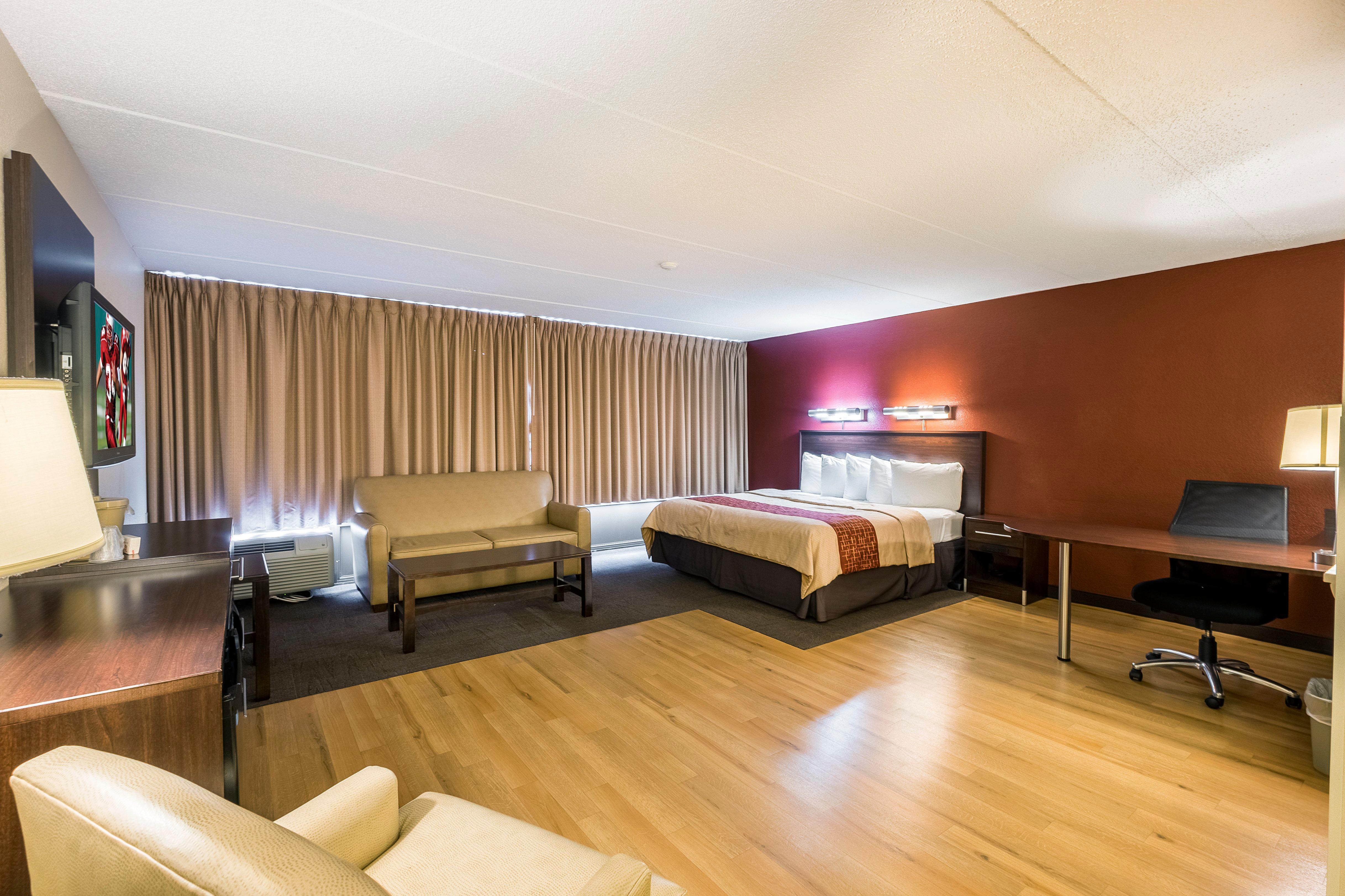 Red Roof Inn Plus+ Boston - Woburn/ Burlington Eksteriør billede