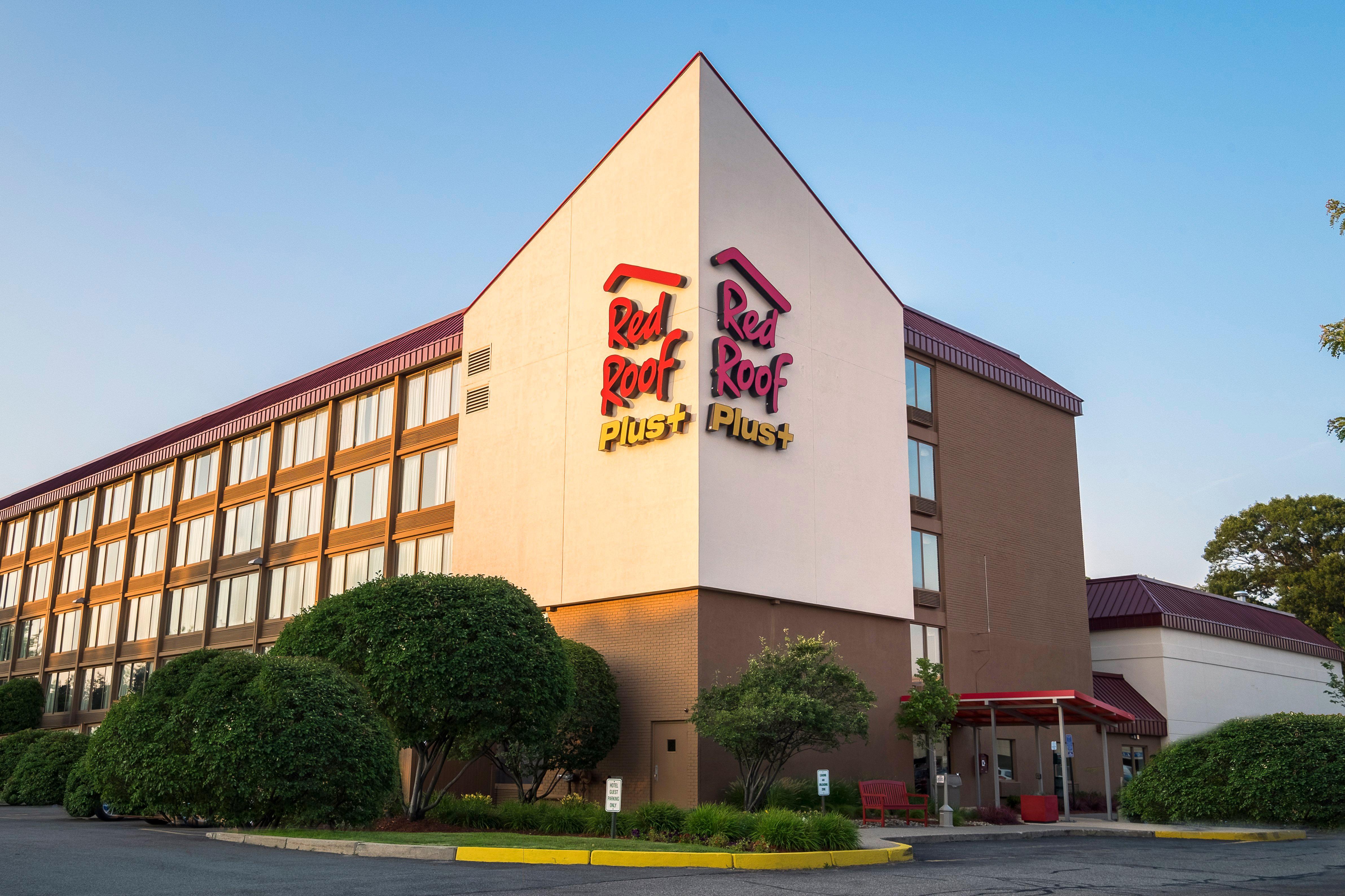 Red Roof Inn Plus+ Boston - Woburn/ Burlington Eksteriør billede