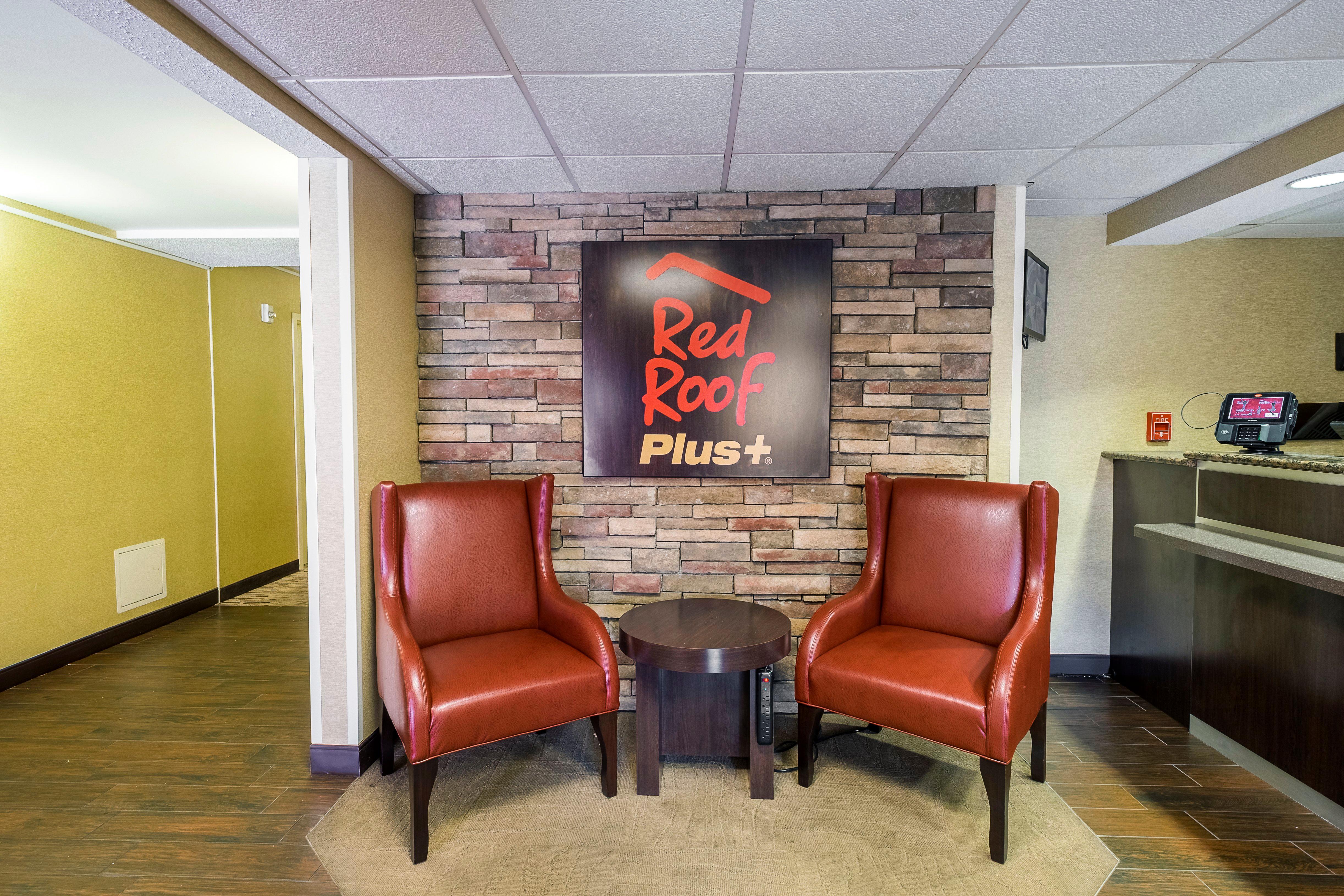 Red Roof Inn Plus+ Boston - Woburn/ Burlington Eksteriør billede