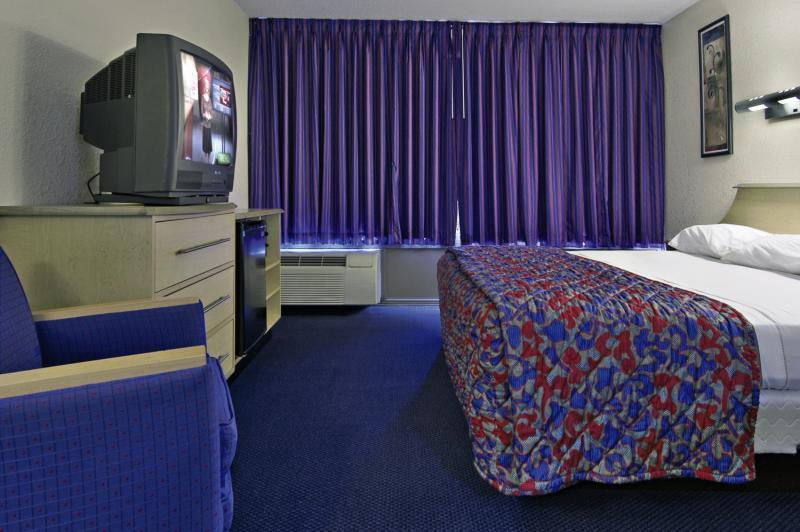 Red Roof Inn Plus+ Boston - Woburn/ Burlington Værelse billede