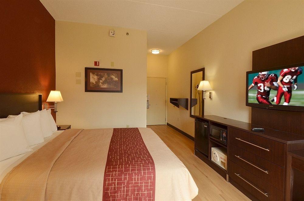 Red Roof Inn Plus+ Boston - Woburn/ Burlington Eksteriør billede