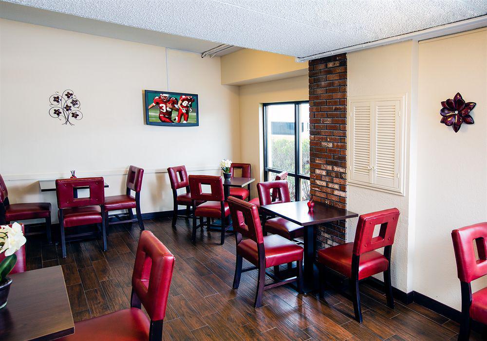 Red Roof Inn Plus+ Boston - Woburn/ Burlington Eksteriør billede